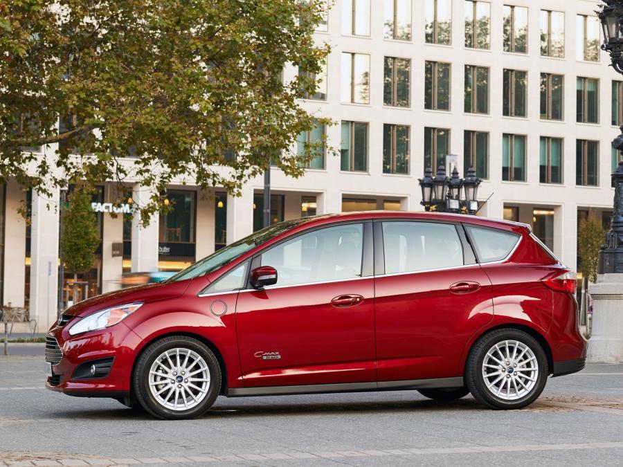  Ford C-MAX Energi 2014 года  (EU) (фото 5 из 6)
